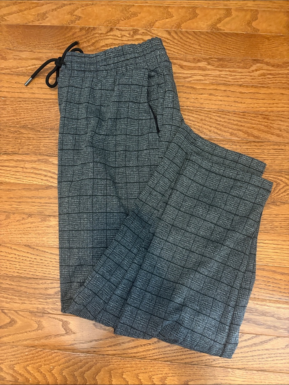 Women’s High-Rise Plaid Ankle Length Pull-on Pants
